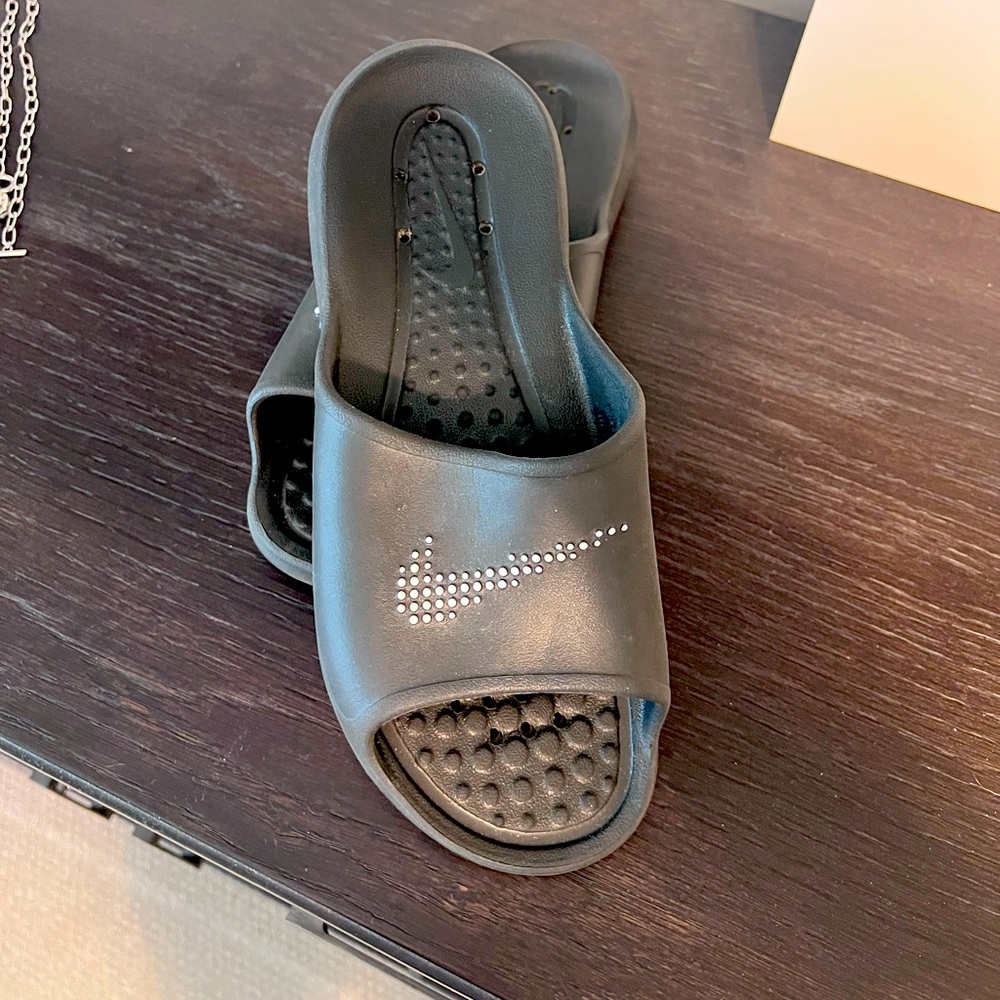 Nike Slides size 7